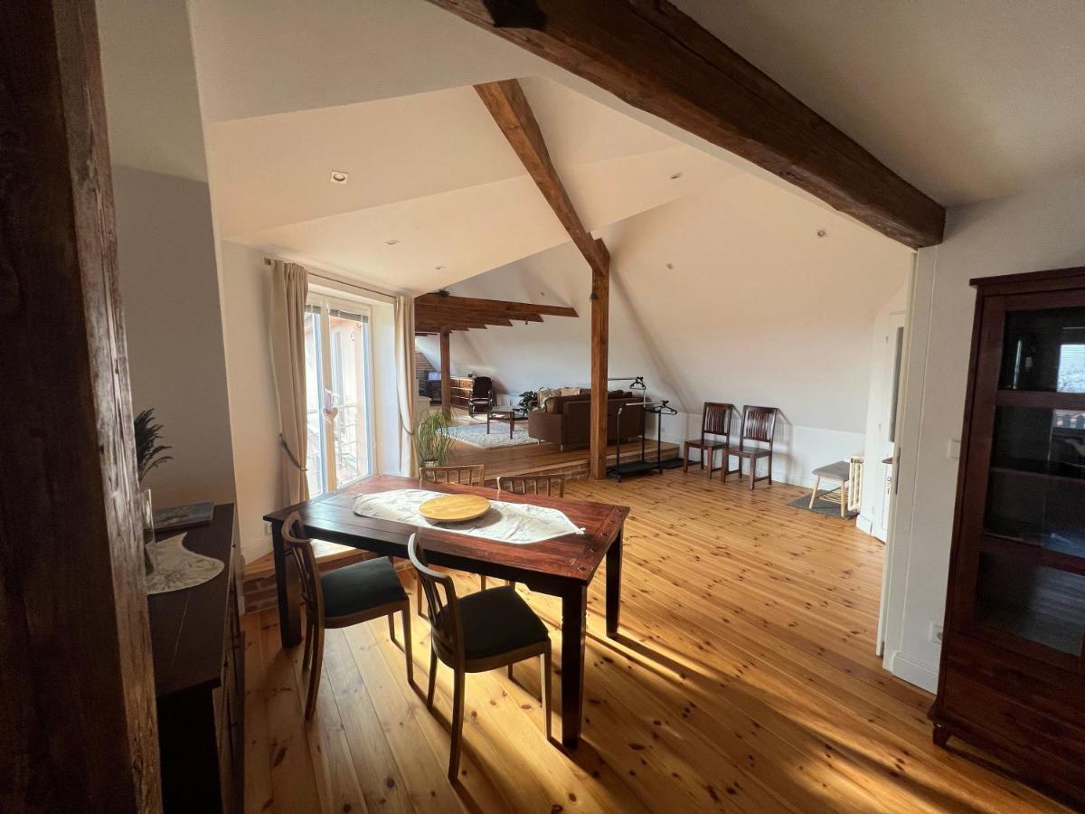 Apartman U Brezinu Зноймо Екстер'єр фото